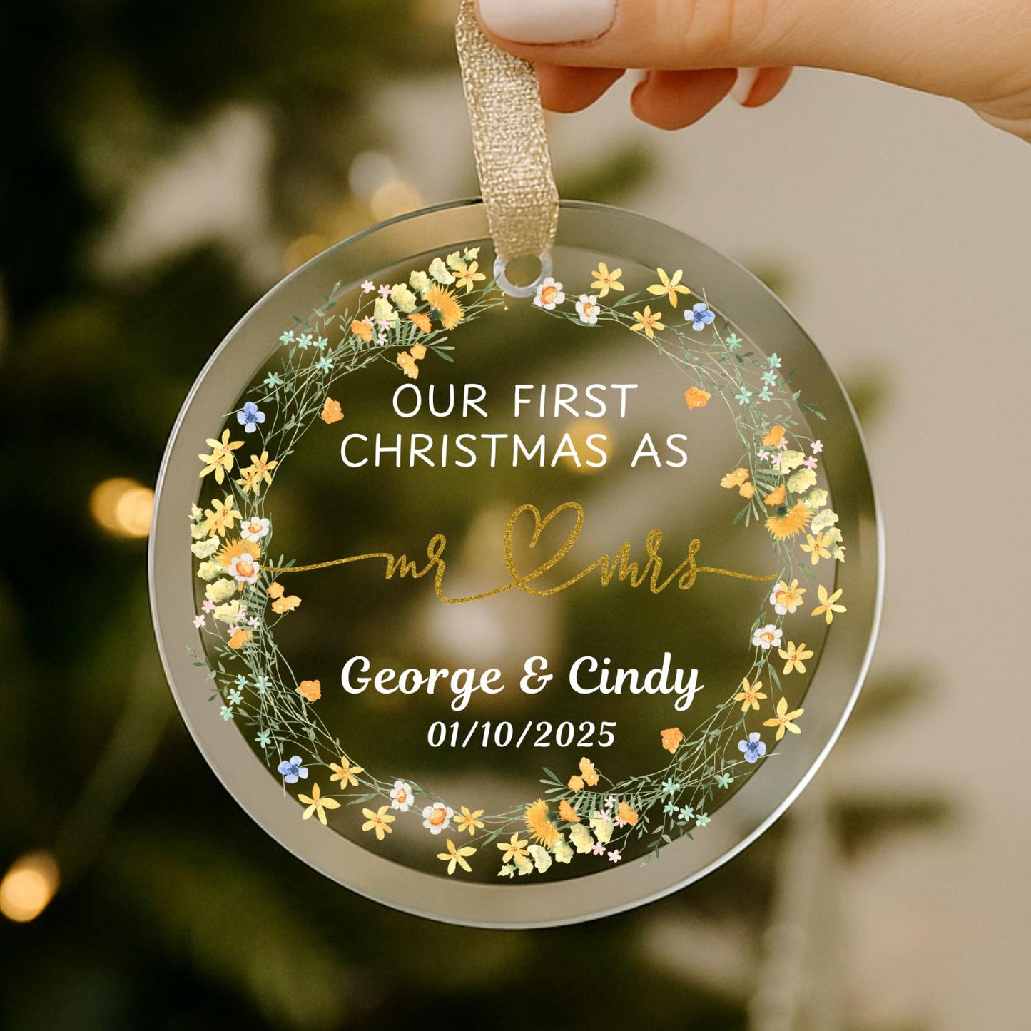 Our First Christmas Married Ornament, Personalized Newlywed Glass Ornament Gift, Custom Mr Mrs Wedding Married Keepsake, New Couple Present